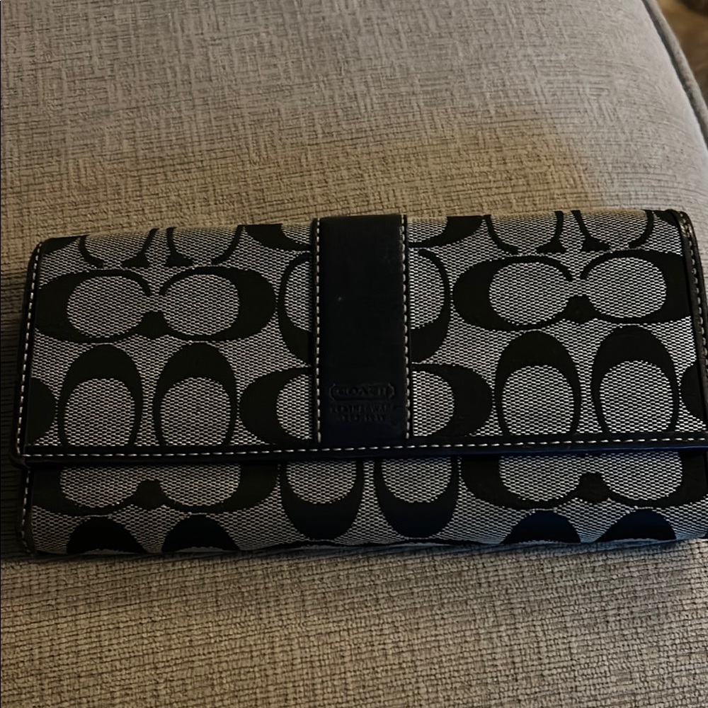 Coach Monogram Black and Gray  wallet